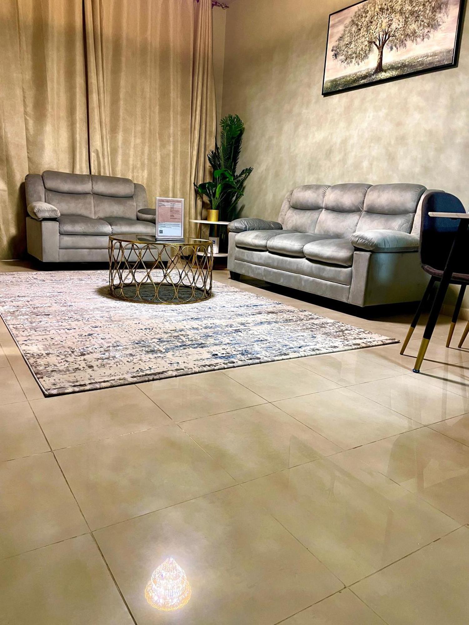 Apartment Live So Close To - Al Marjan Island