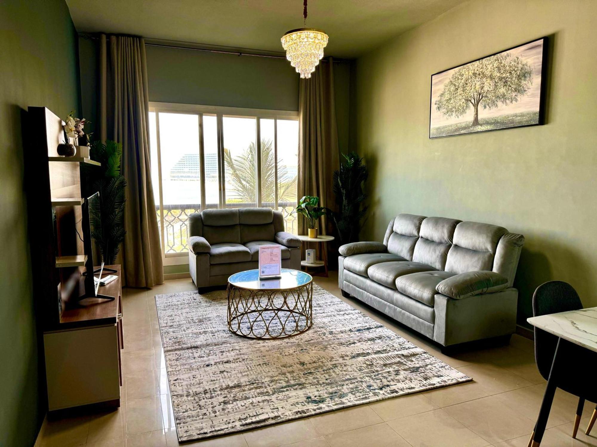 Apartment Live So Close To - Al Marjan Island *
